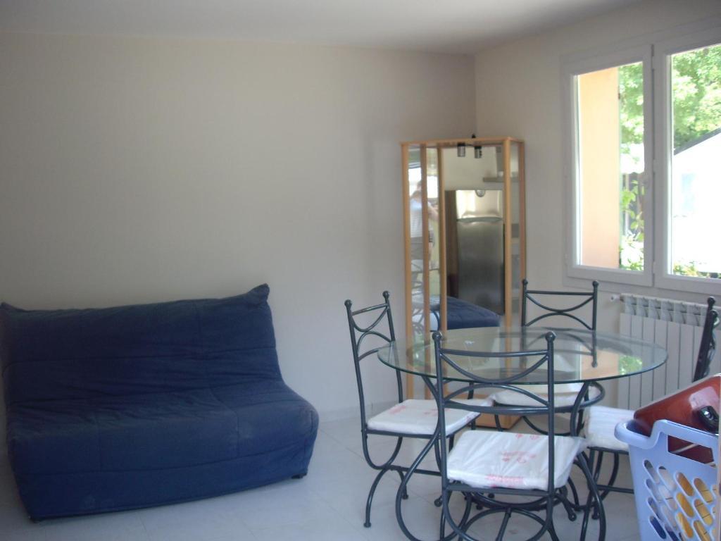 Les Rives Du Loup Hotel Tourrettes-sur-Loup Room photo