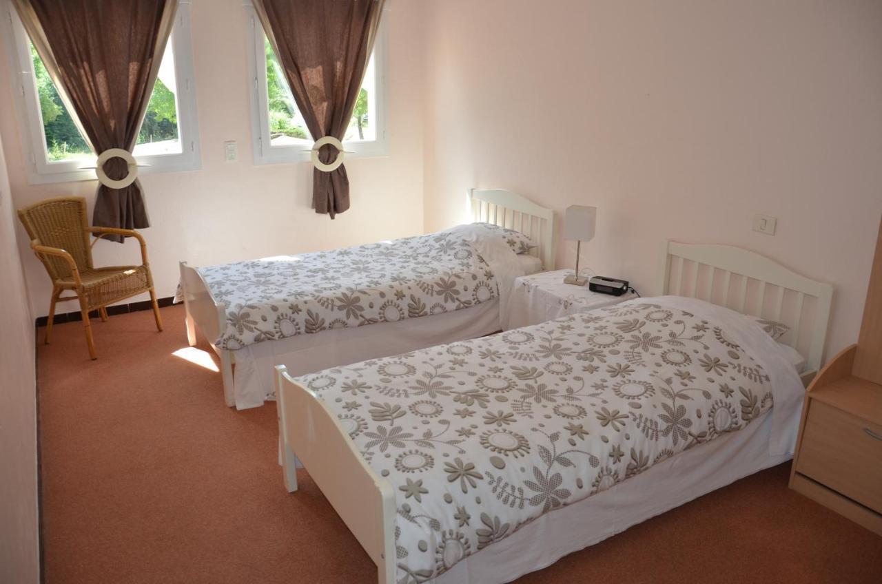 Les Rives Du Loup Hotel Tourrettes-sur-Loup Room photo